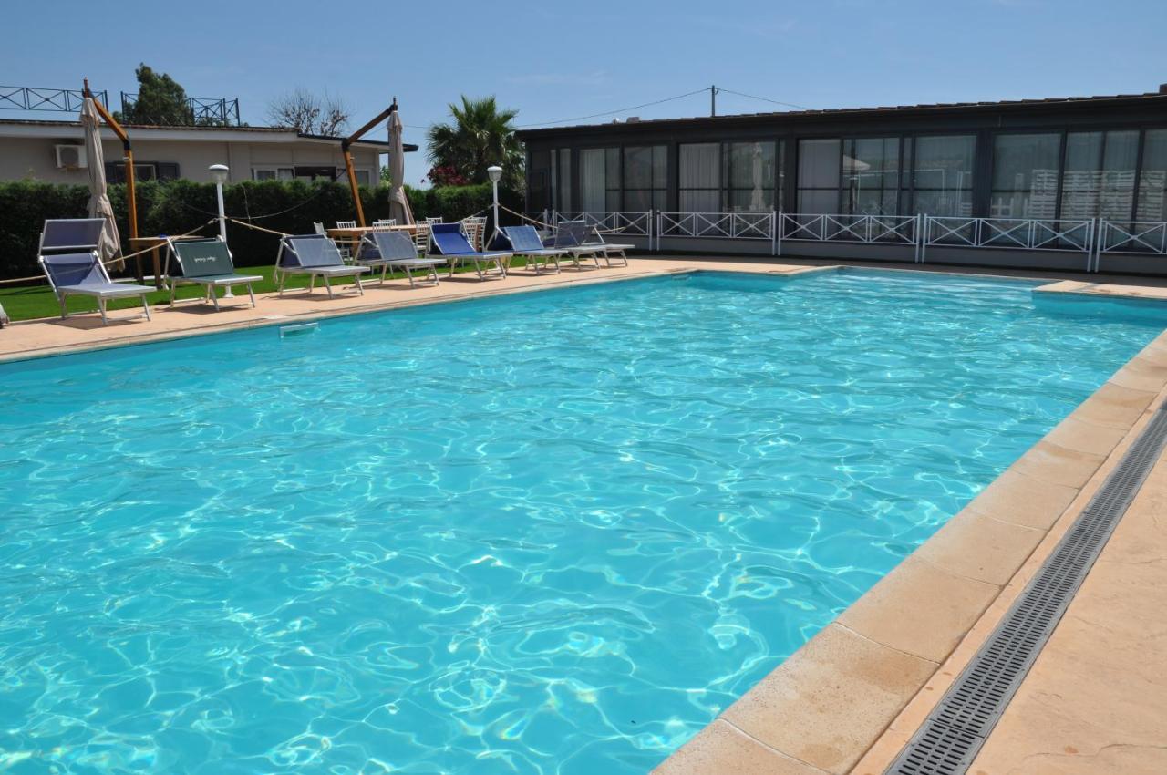 Вилла Agriturismo Borgo Baldassarre Cellole Экстерьер фото