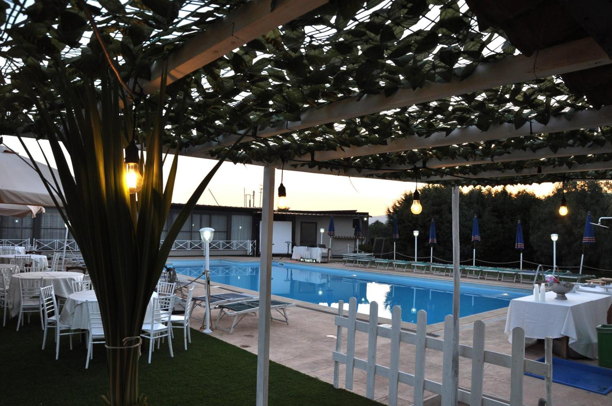 Вилла Agriturismo Borgo Baldassarre Cellole Экстерьер фото