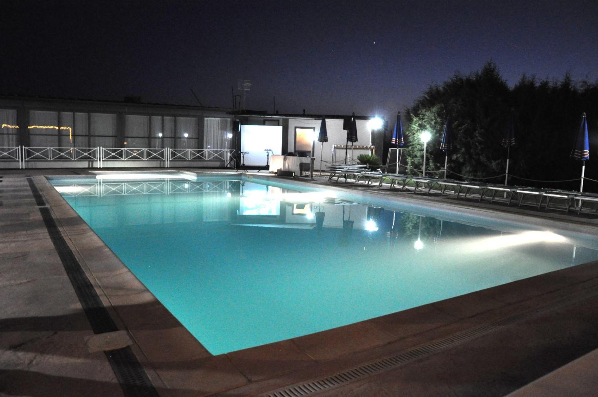Вилла Agriturismo Borgo Baldassarre Cellole Экстерьер фото